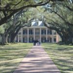 Oak Alley Plantation (and a Mint Julep stand!)