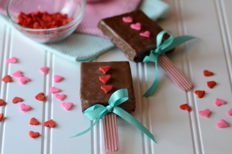 Valentine’s Day Brownie Popsicles