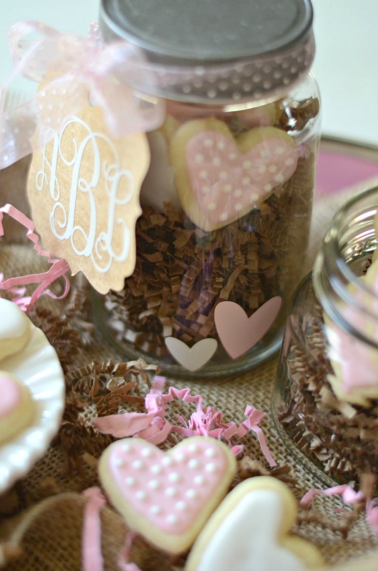 Easy Valentine's Day Sugar Cookie Jar 