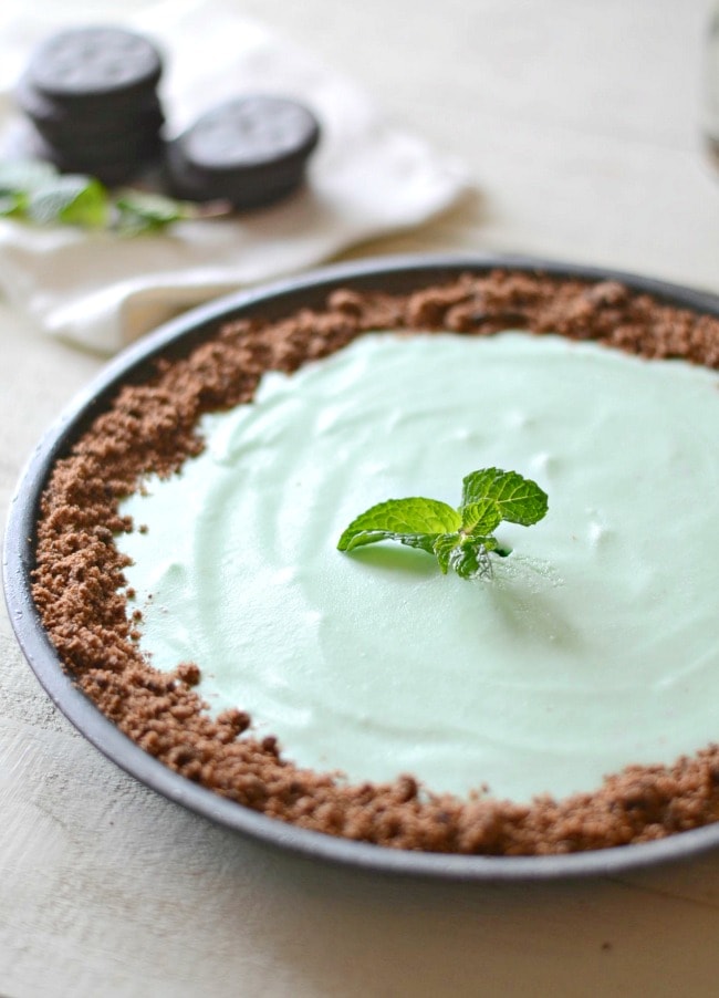 Grasshopper Pie with Thin Mint Cookie Crust featured by Aimee Broussard's 52 Pies Project