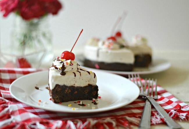 Brownie Ice Cream Sundae Pie/ Aimee Broussard's 52 Pies Project