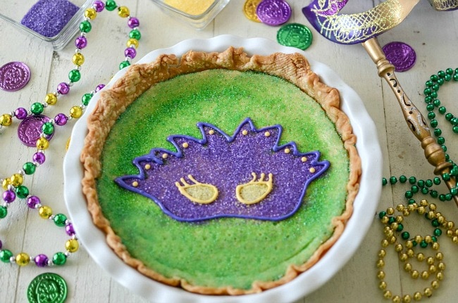Mardi Gras King Cake Pie