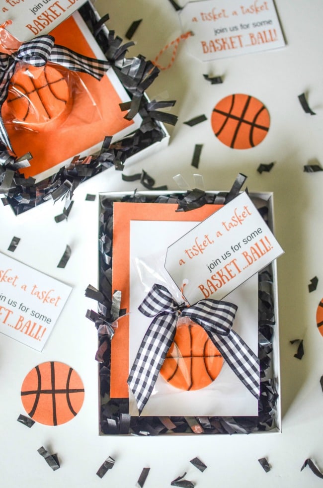 OREO Basketball Invitation DIY by Aimee Broussard Blog