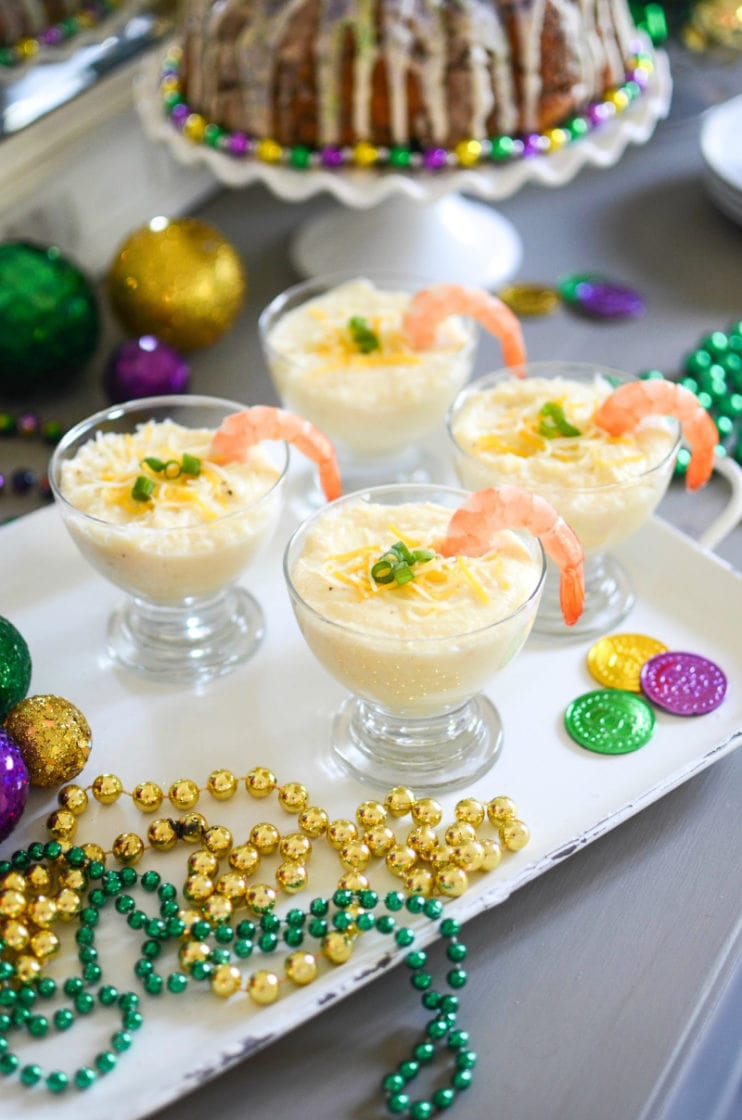 Shrimp & Cheddar Cheese Grits Cocktails