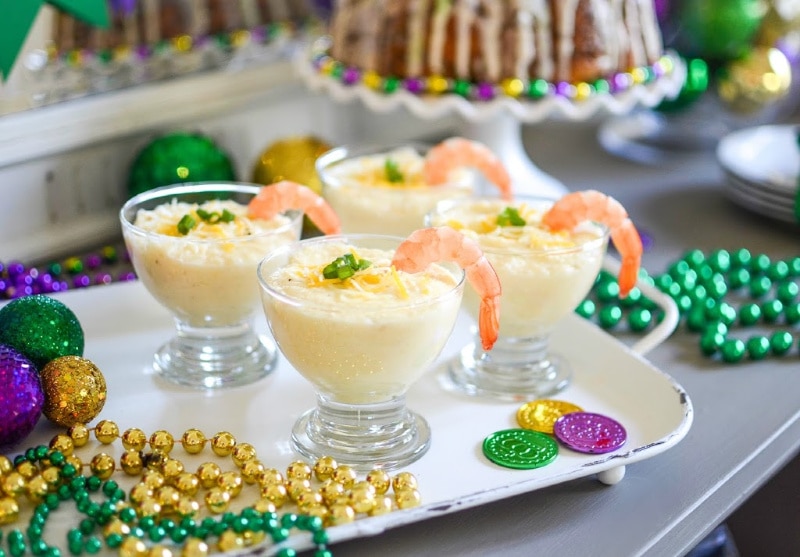 Shrimp & Cheddar Cheese Grits Cocktails