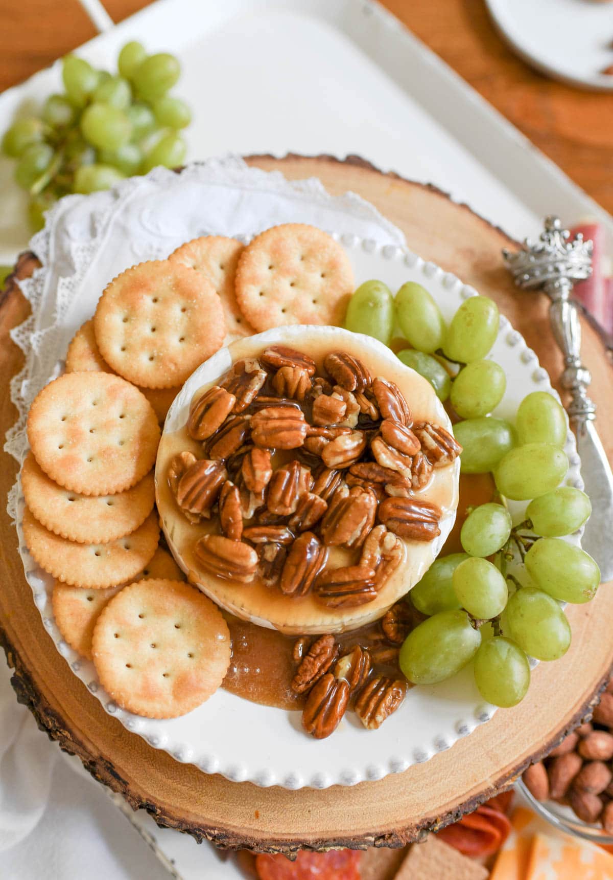 Baked Brie with Praline Sauce (With Video)